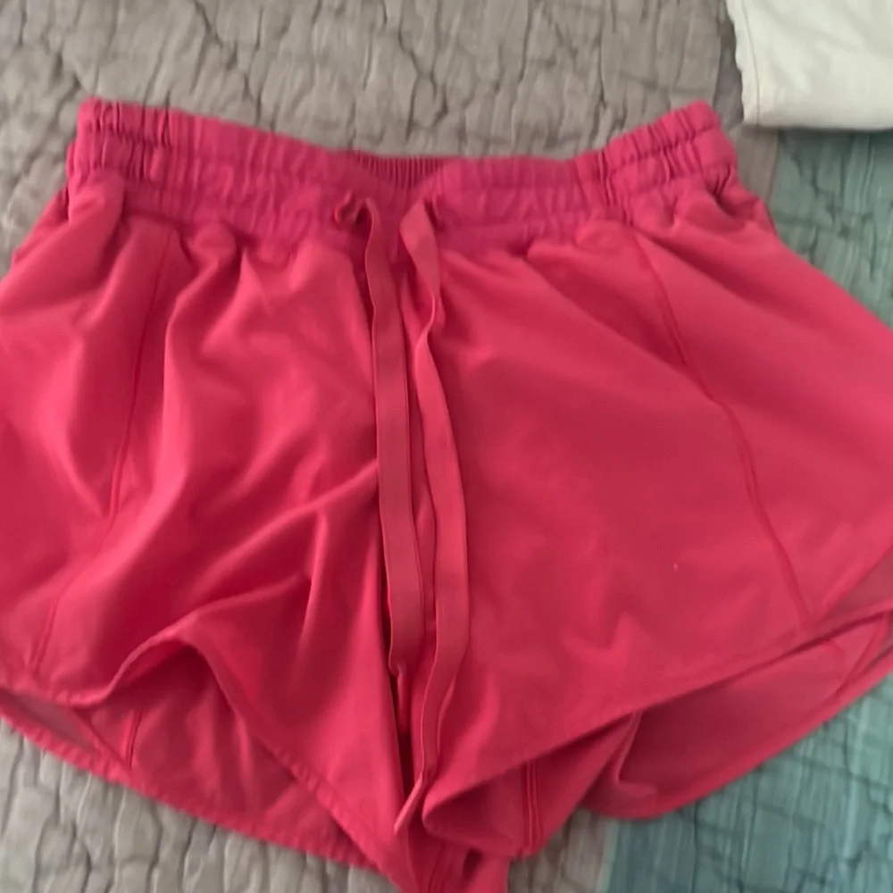 Lululemon Athletica Hot Pink Shorts - Picture 2 of 3